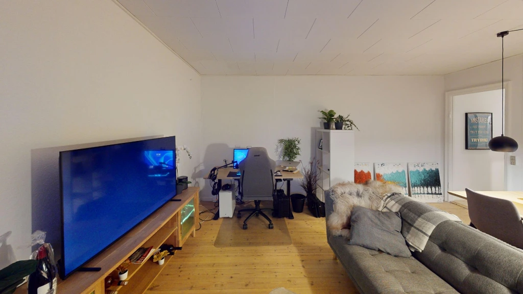 Lejligheds-Rundvisning-Demo-Living-Room 1.webp