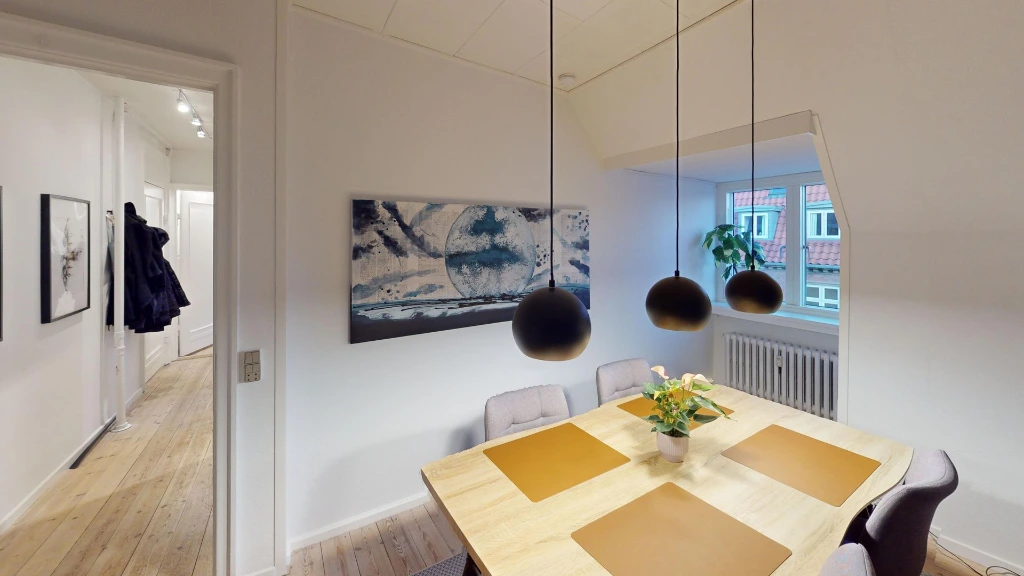 Lejligheds-Rundvisning-Demo-Dining-Room.webp